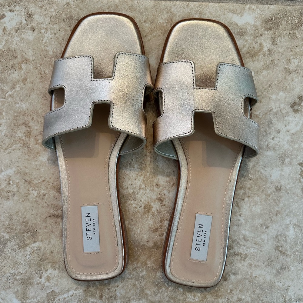 Steve Madden Harlien Sandals
